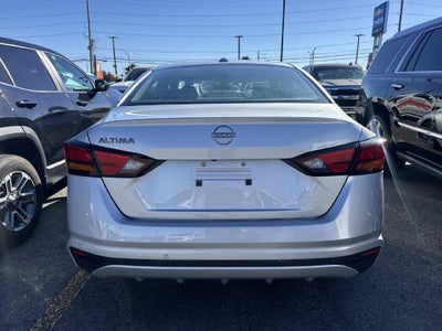 2025 Nissan Altima SV