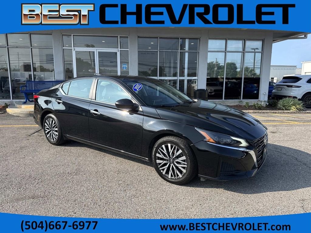 2025 Nissan Altima SV