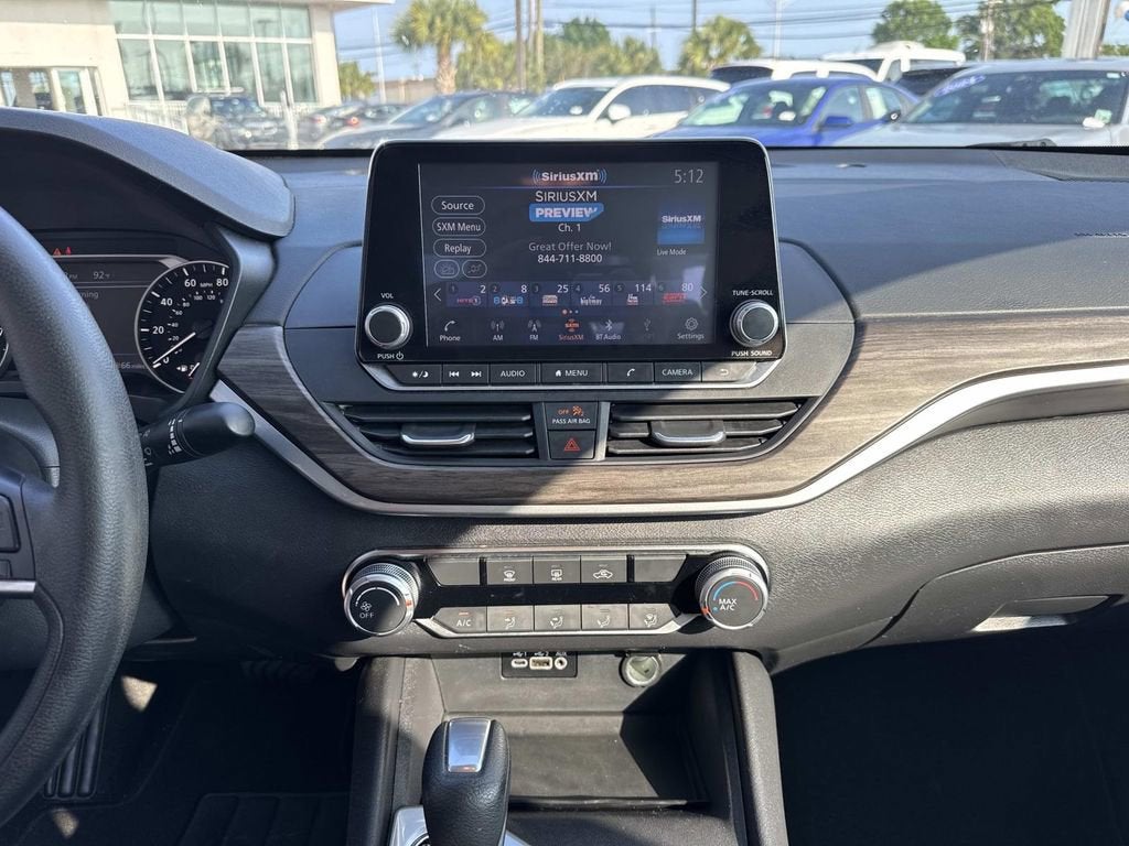 2025 Nissan Altima SV