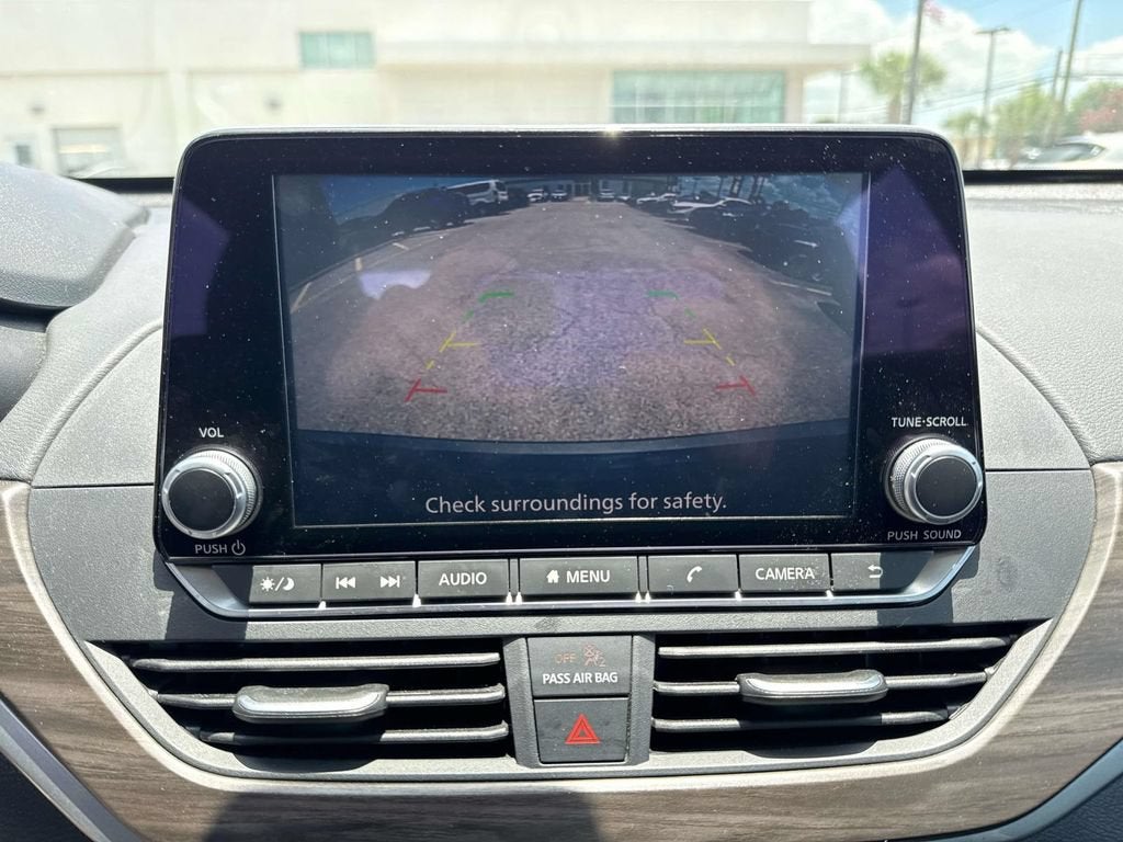 2025 Nissan Altima SV