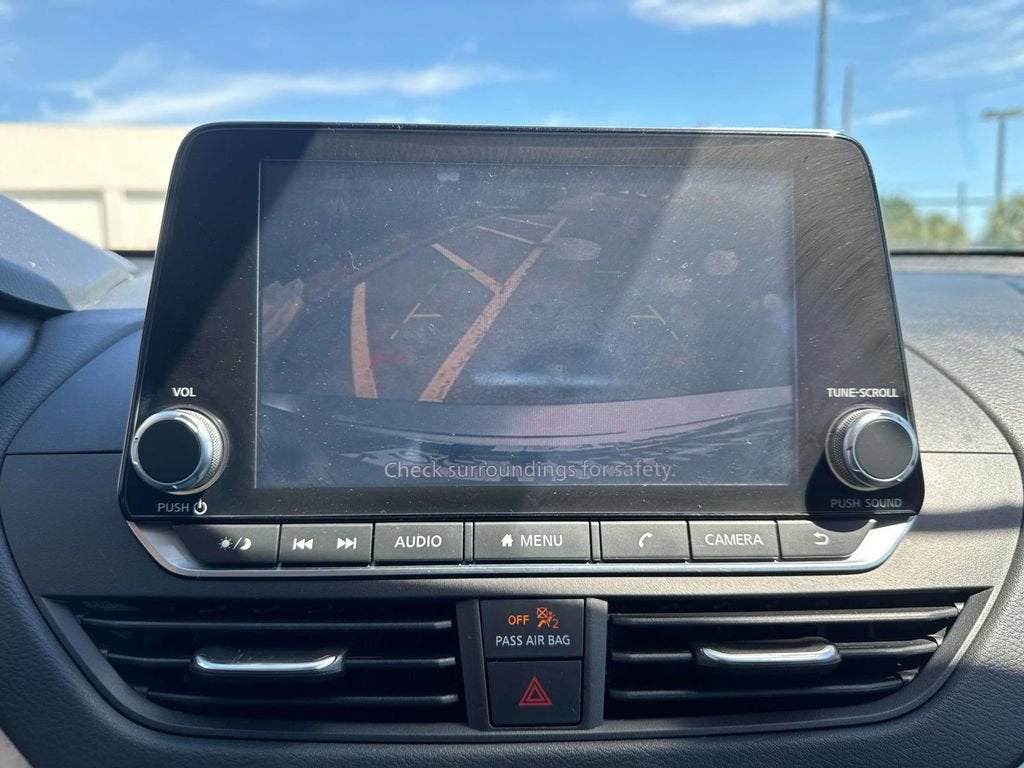 2022 Nissan Altima 2.5 SV