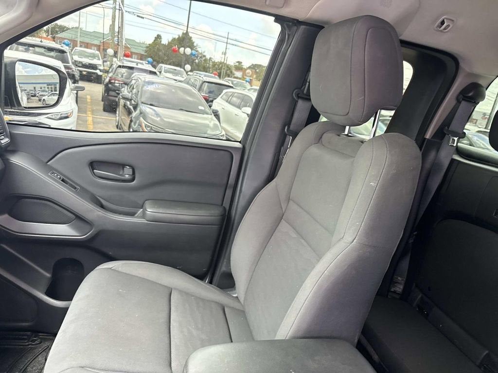 2023 Nissan Frontier S