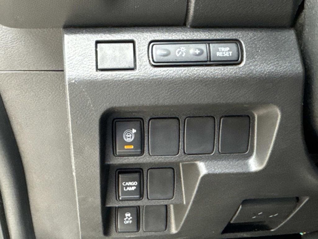 2023 Nissan Frontier S