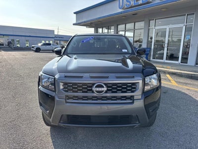 2025 Nissan Frontier SV