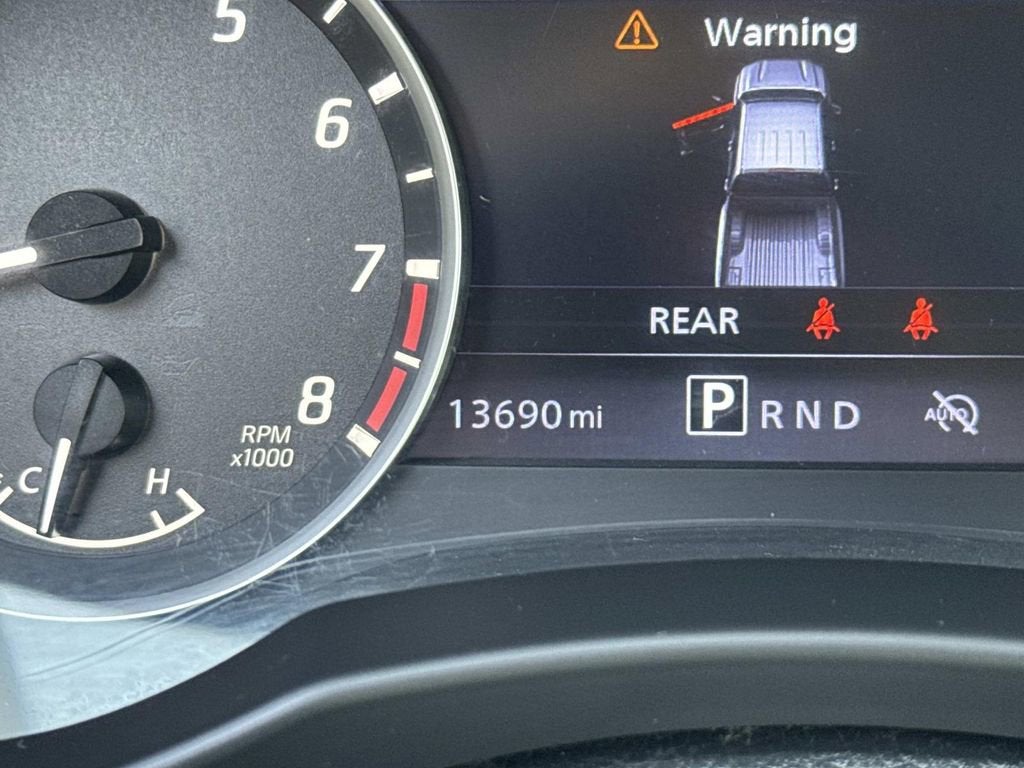 2025 Nissan Frontier SV