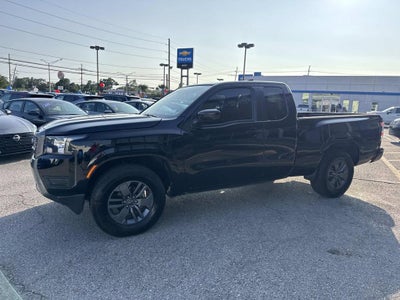 2025 Nissan Frontier SV