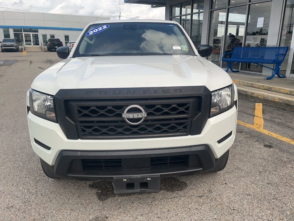 2022 Nissan Frontier S