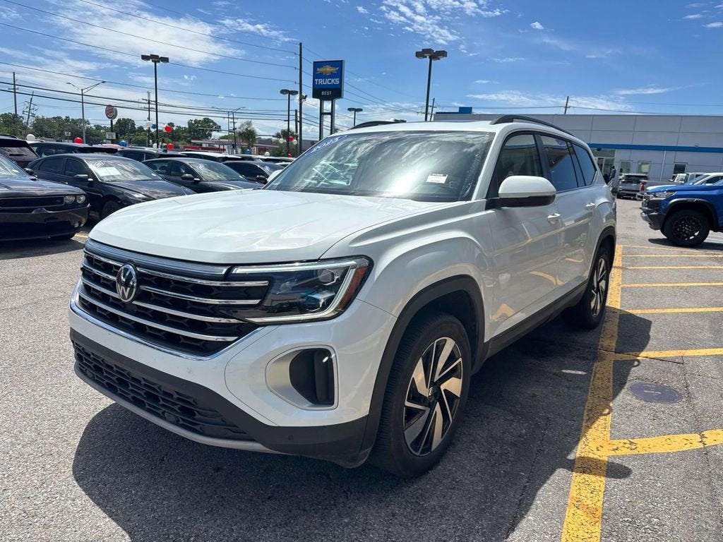 2025 Volkswagen Atlas 2.0T SE w/Technology