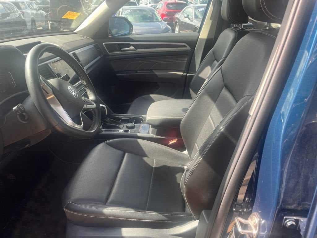 2023 Volkswagen Atlas 3.6L V6 SE w/Technology