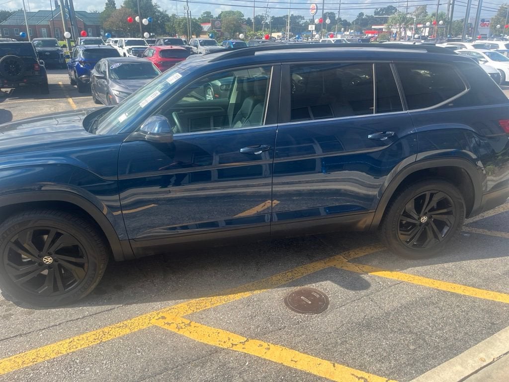 2023 Volkswagen Atlas 3.6L V6 SE w/Technology