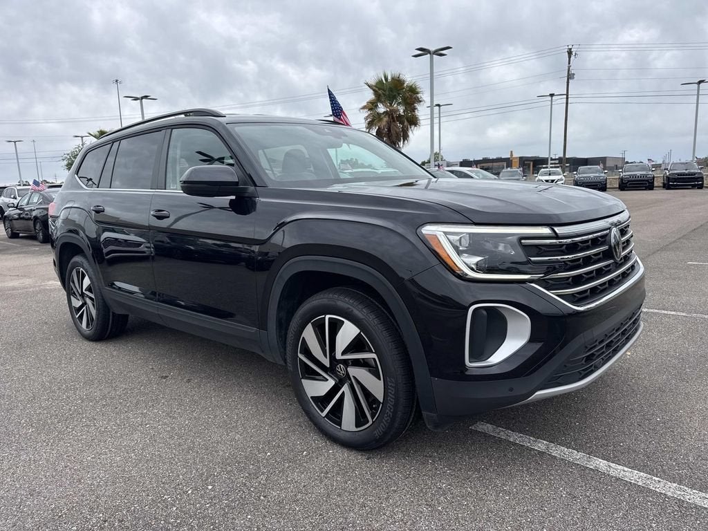 2025 Volkswagen Atlas 2.0T SE w/Technology