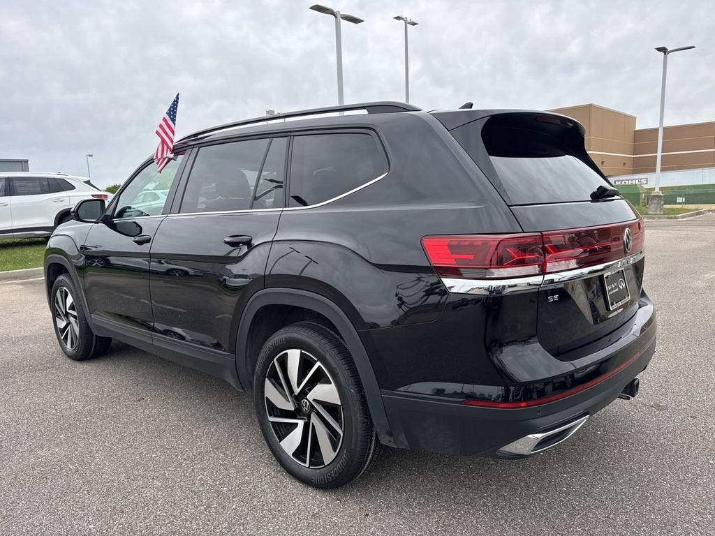 2025 Volkswagen Atlas 2.0T SE w/Technology