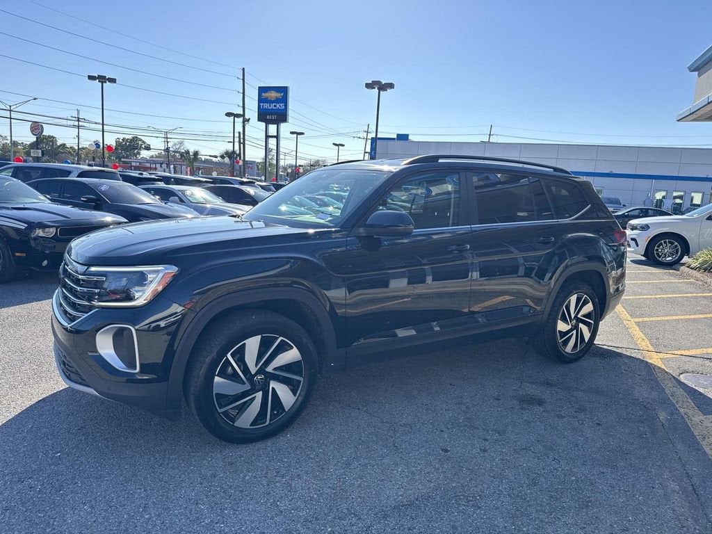 2025 Volkswagen Atlas 2.0T SE w/Technology