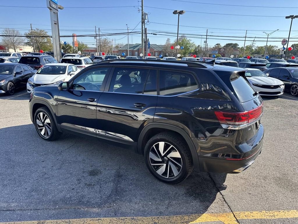2025 Volkswagen Atlas 2.0T SE w/Technology