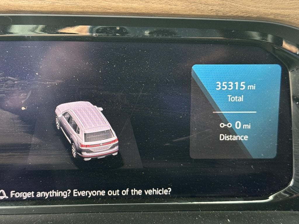 2025 Volkswagen Atlas 2.0T SE w/Technology