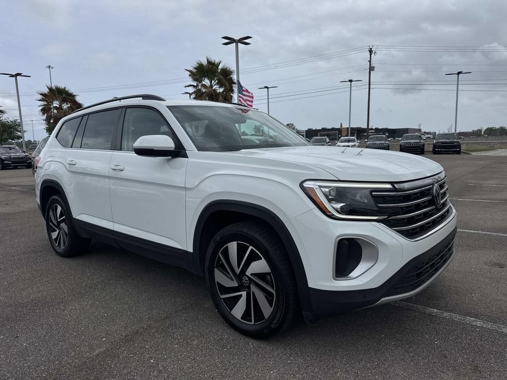 2025 Volkswagen Atlas 2.0T SE w/Technology
