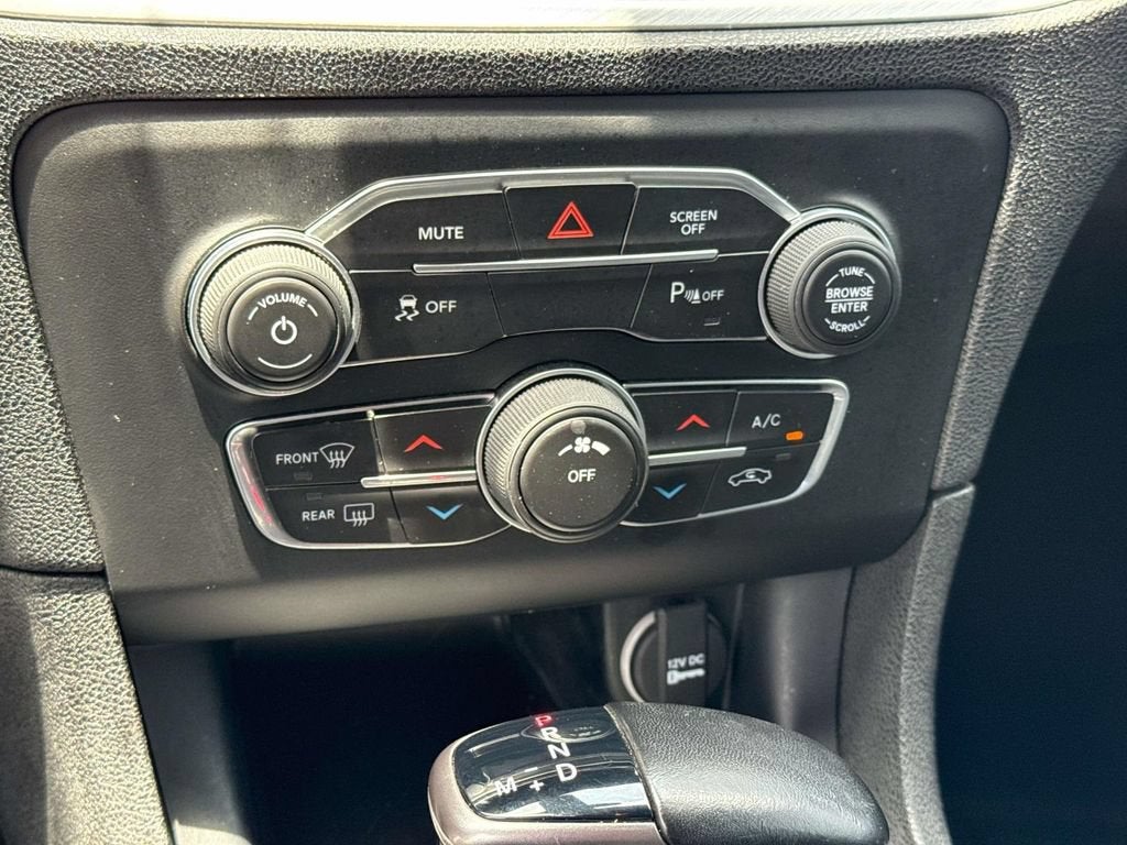 2020 Dodge Charger SXT