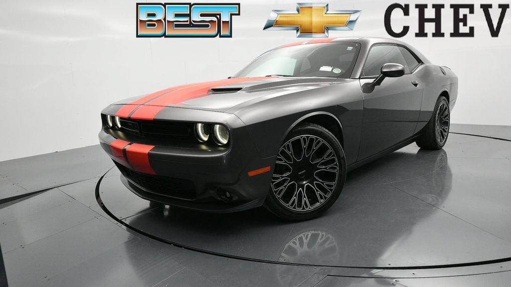 2019 Dodge Challenger SXT