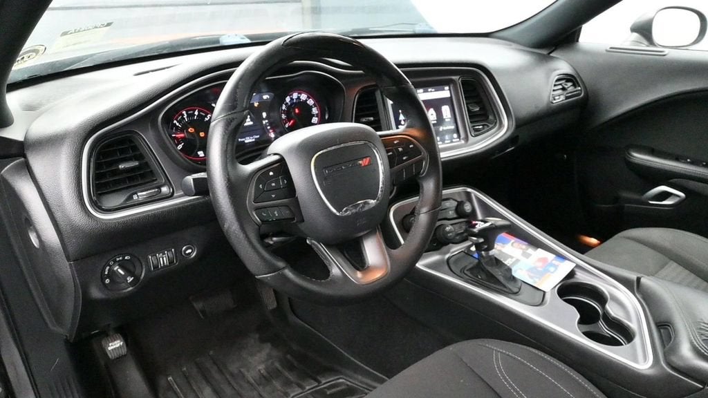 2019 Dodge Challenger SXT