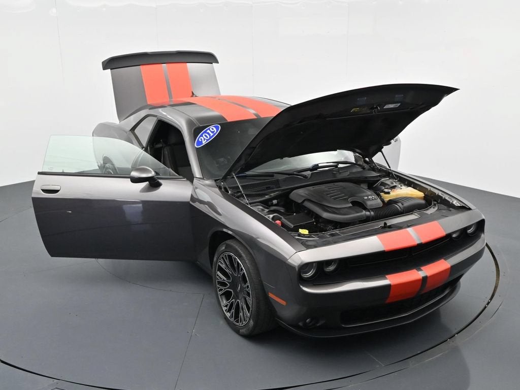 2019 Dodge Challenger SXT