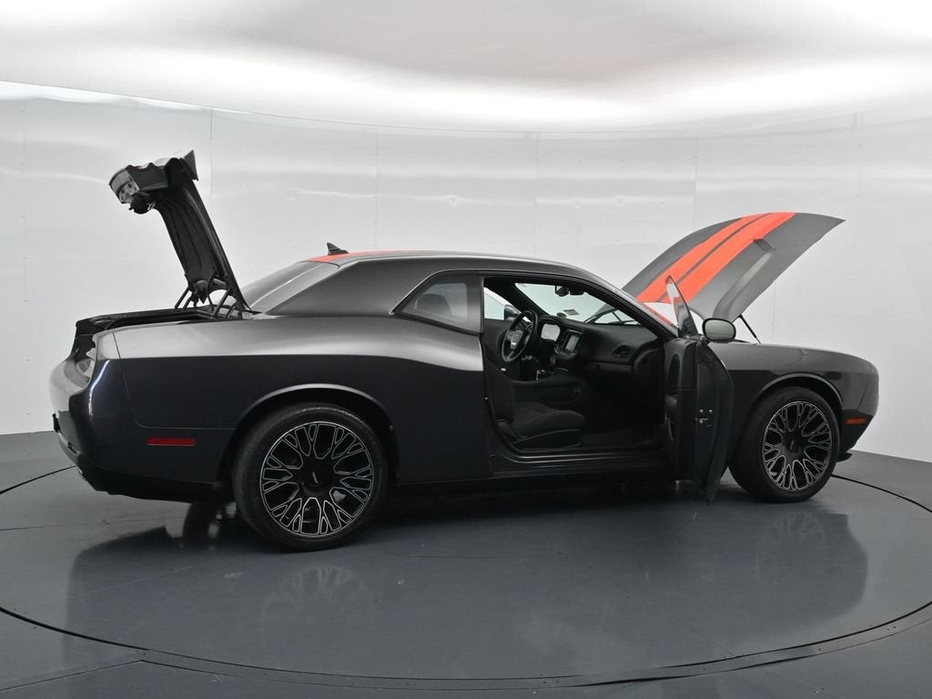 2019 Dodge Challenger SXT