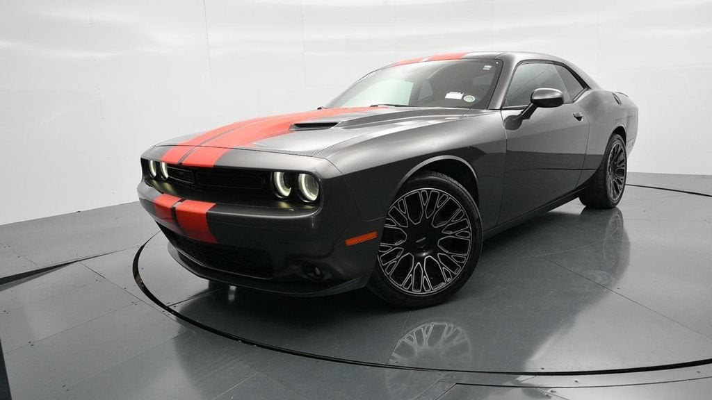 2019 Dodge Challenger SXT