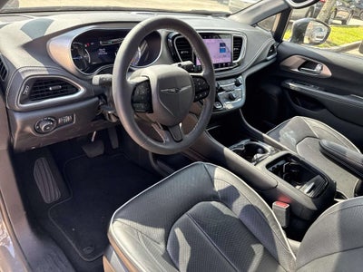 2023 Chrysler Pacifica Hybrid Limited