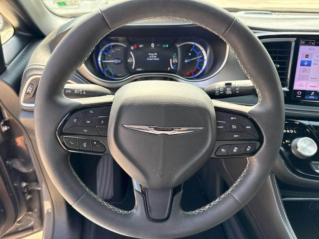 2023 Chrysler Pacifica Hybrid Limited