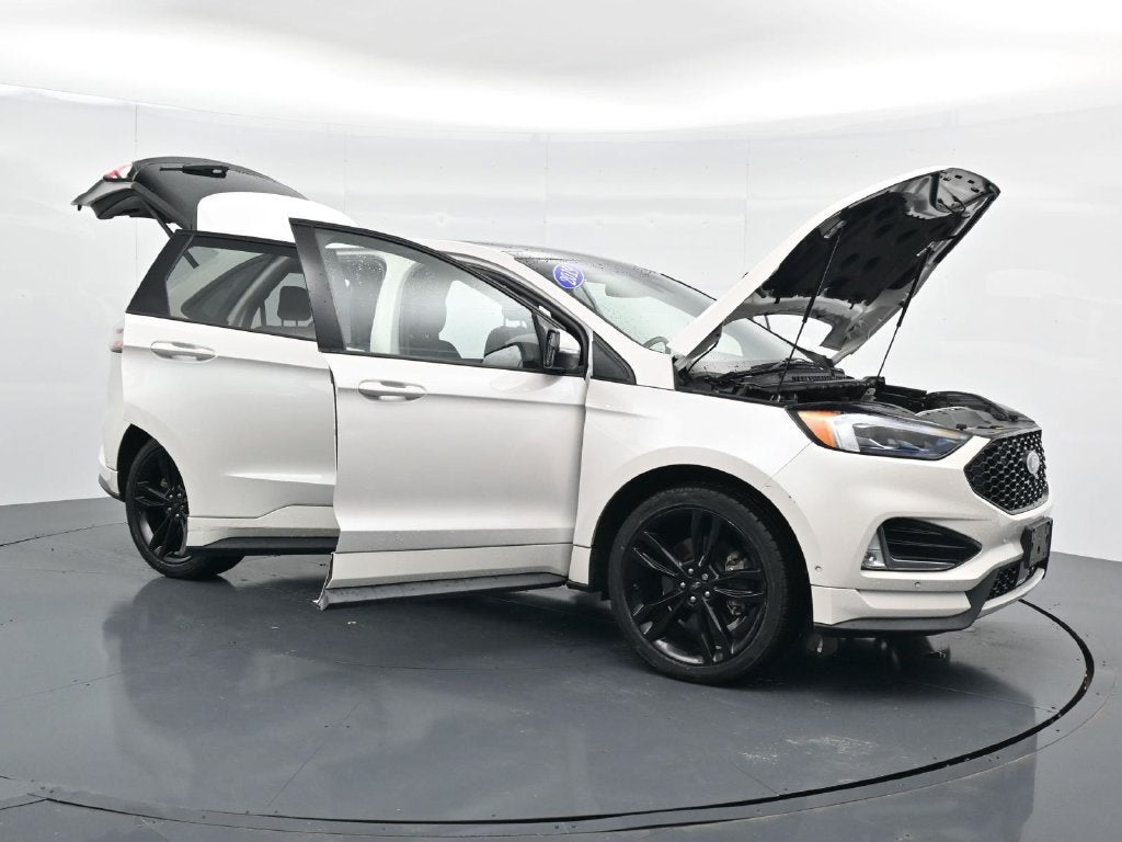 2019 Ford Edge ST