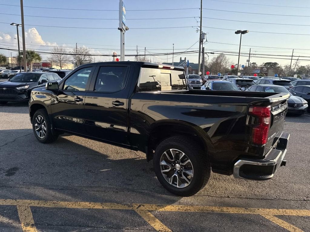 2025 Chevrolet Silverado 1500 LT