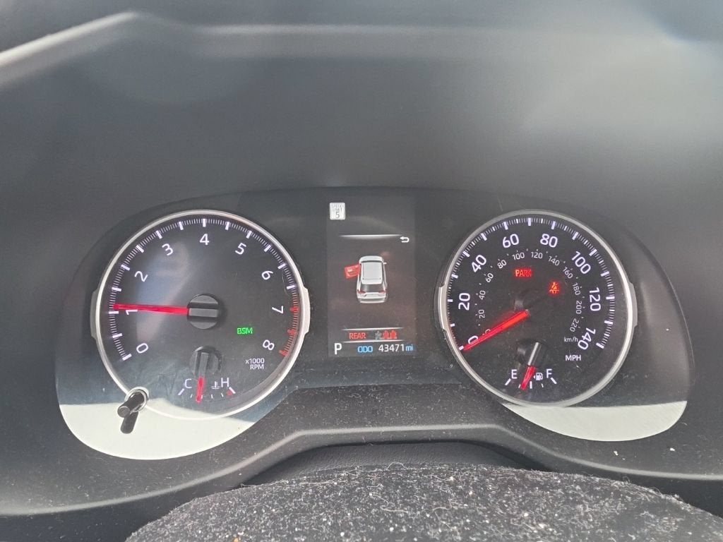 2022 Toyota RAV4 XLE