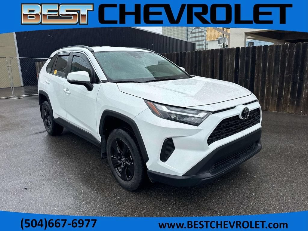 2023 Toyota RAV4 XLE