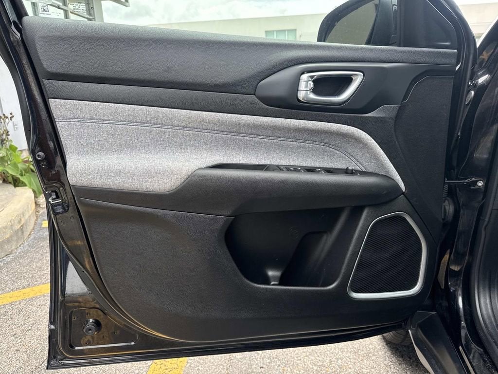 2025 Jeep Compass Sport