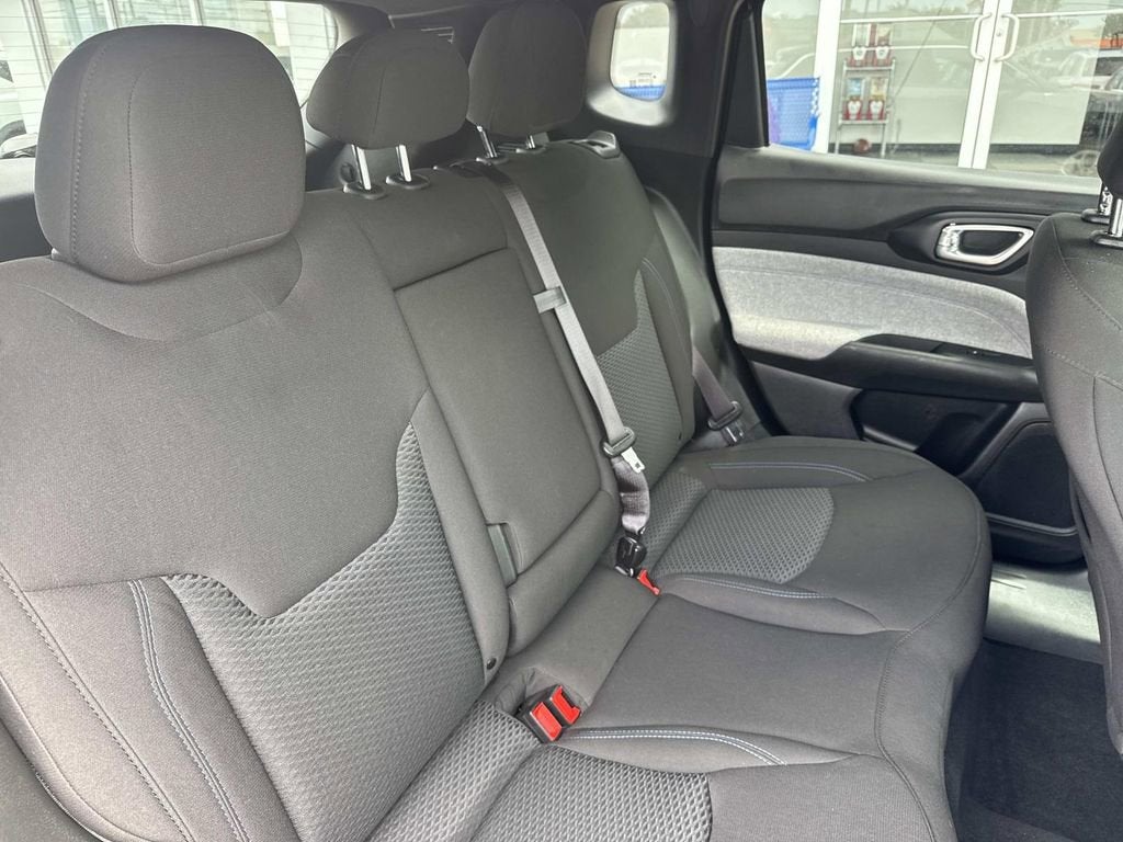 2025 Jeep Compass Sport