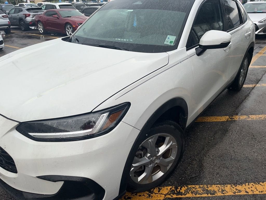 2023 Honda HR-V LX's photo