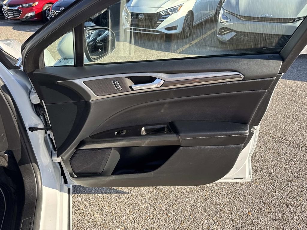 2020 Ford Fusion SEL