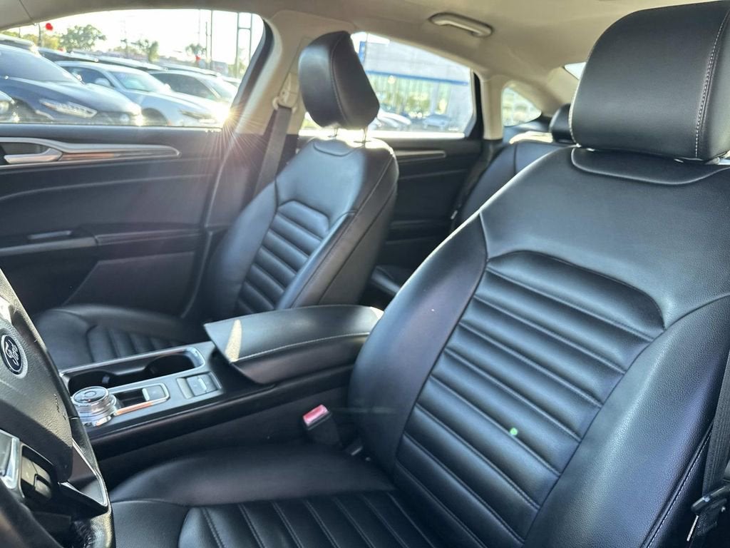 2020 Ford Fusion SEL