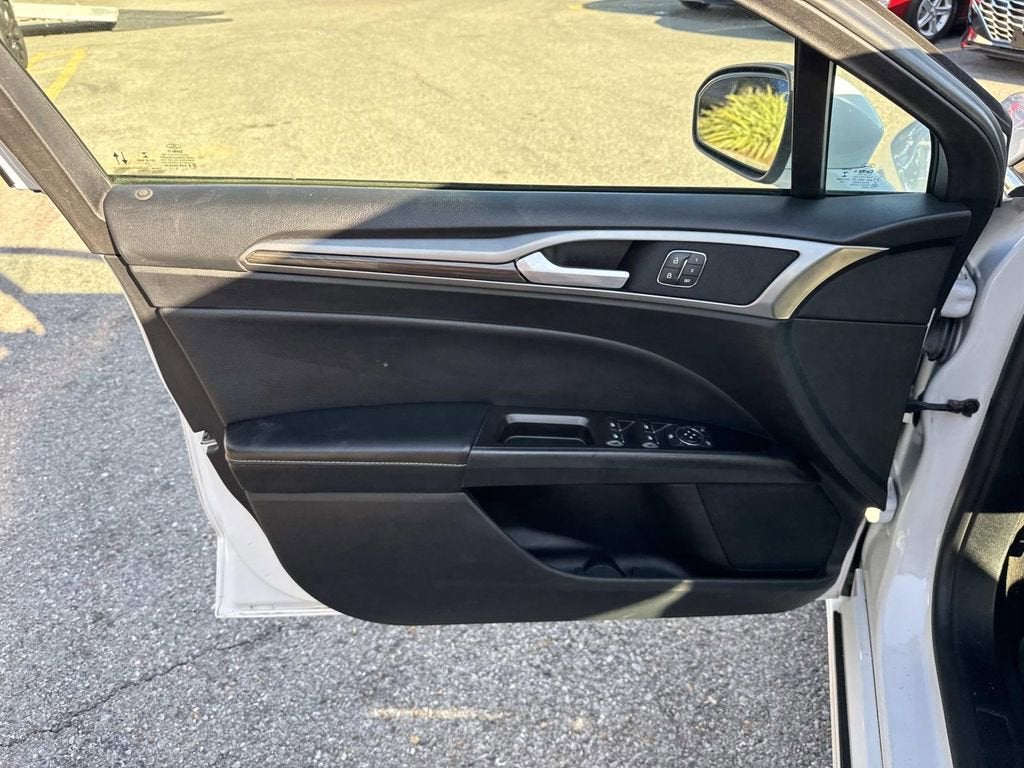 2020 Ford Fusion SEL