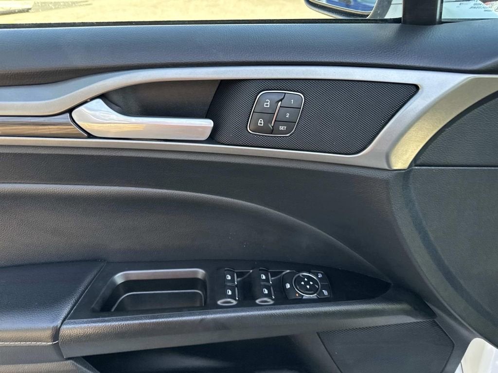 2020 Ford Fusion SEL