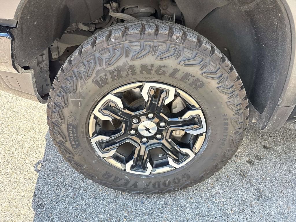 2023 Chevrolet Silverado 1500 ZR2