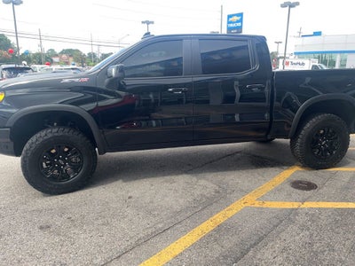 2025 Chevrolet Silverado 1500 ZR2