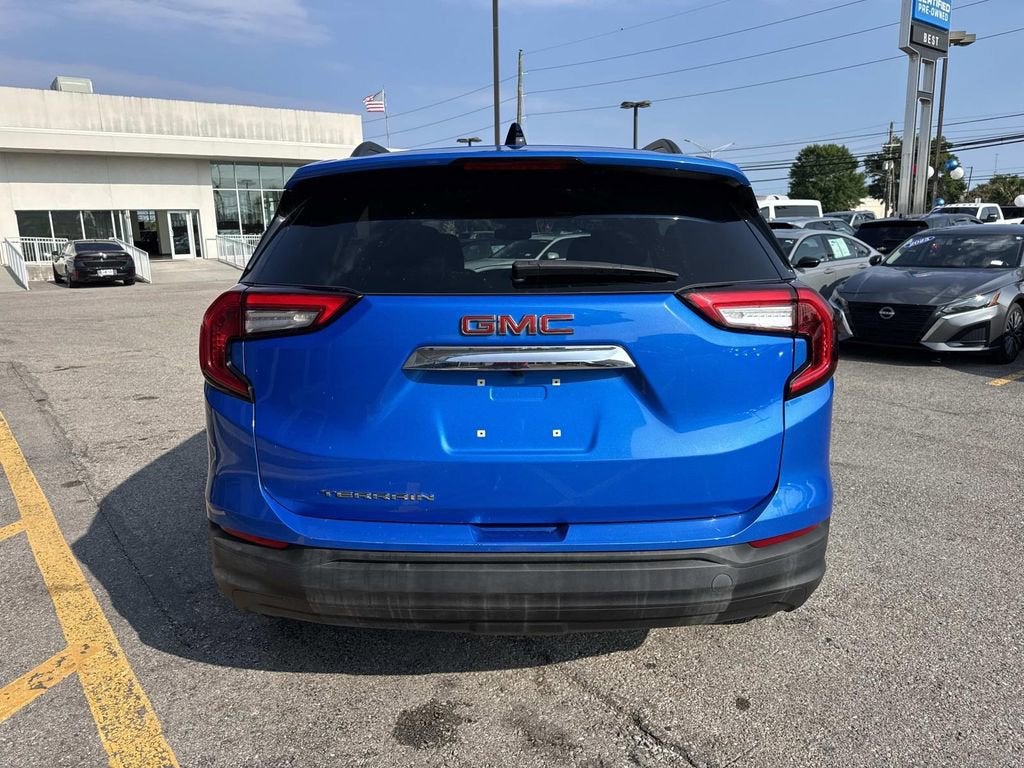 2024 GMC Terrain SLE