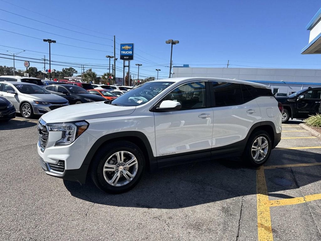 2024 GMC Terrain SLE