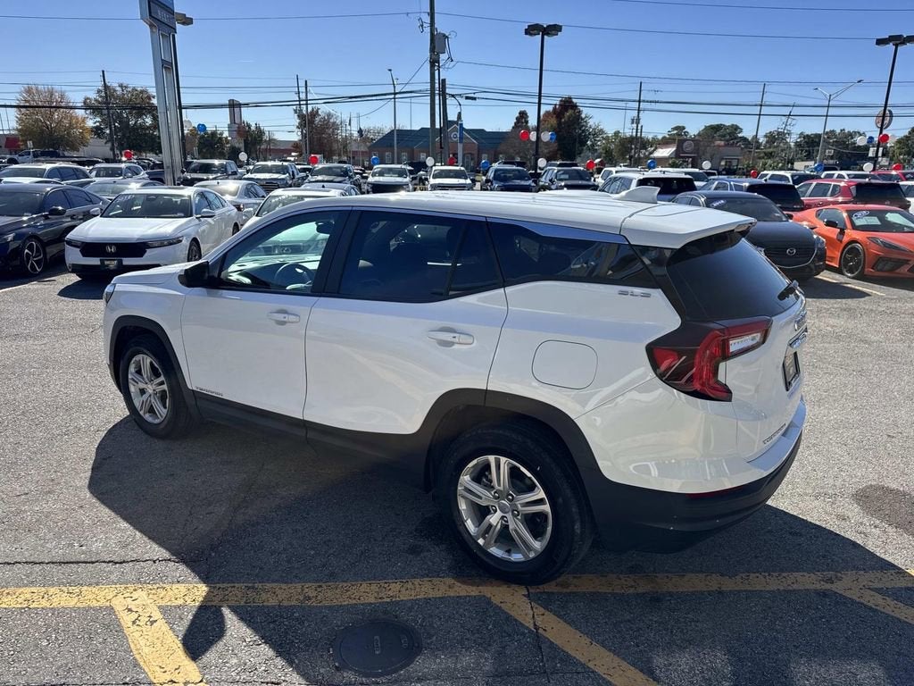 2024 GMC Terrain SLE