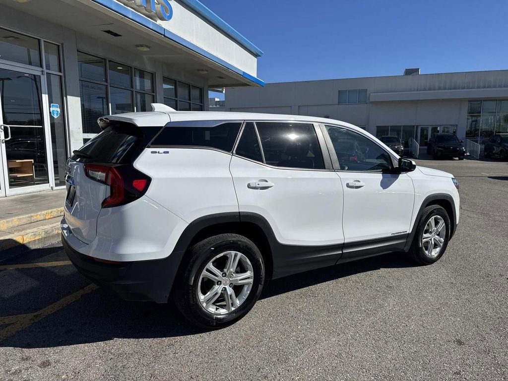 2024 GMC Terrain SLE