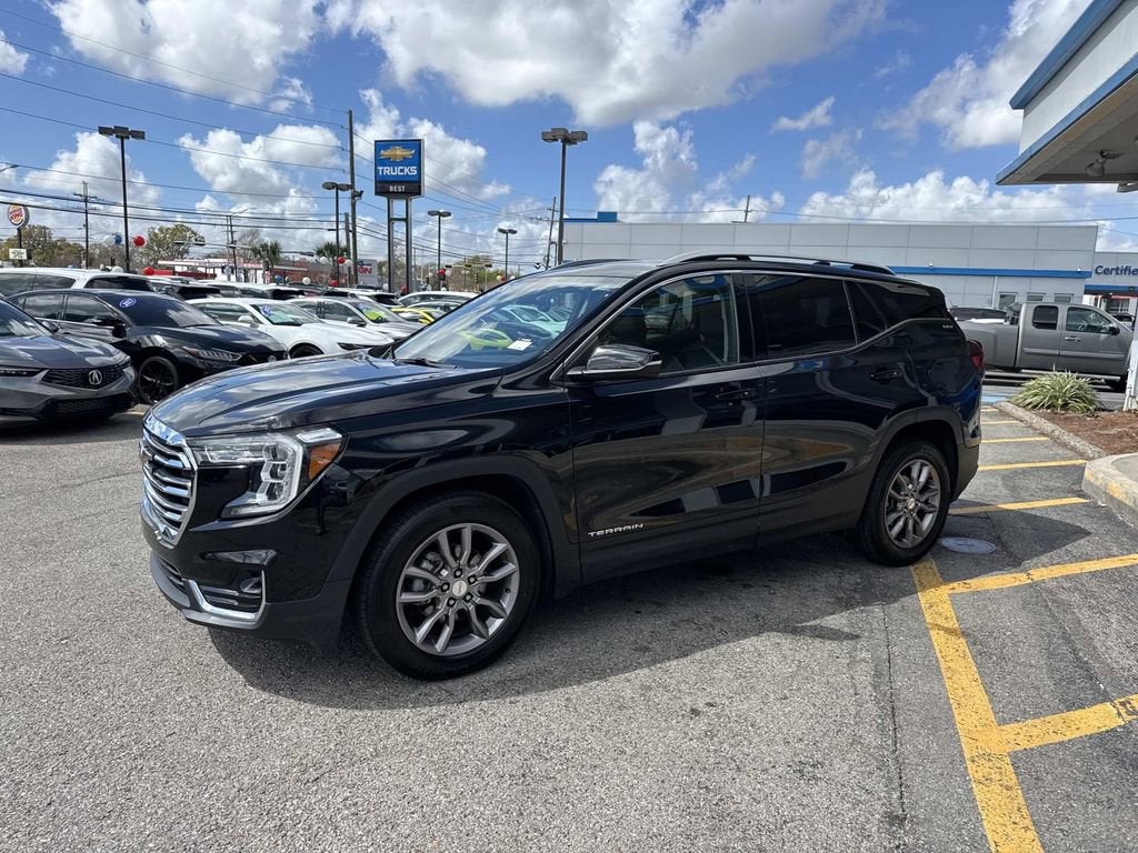 2023 GMC Terrain SLT