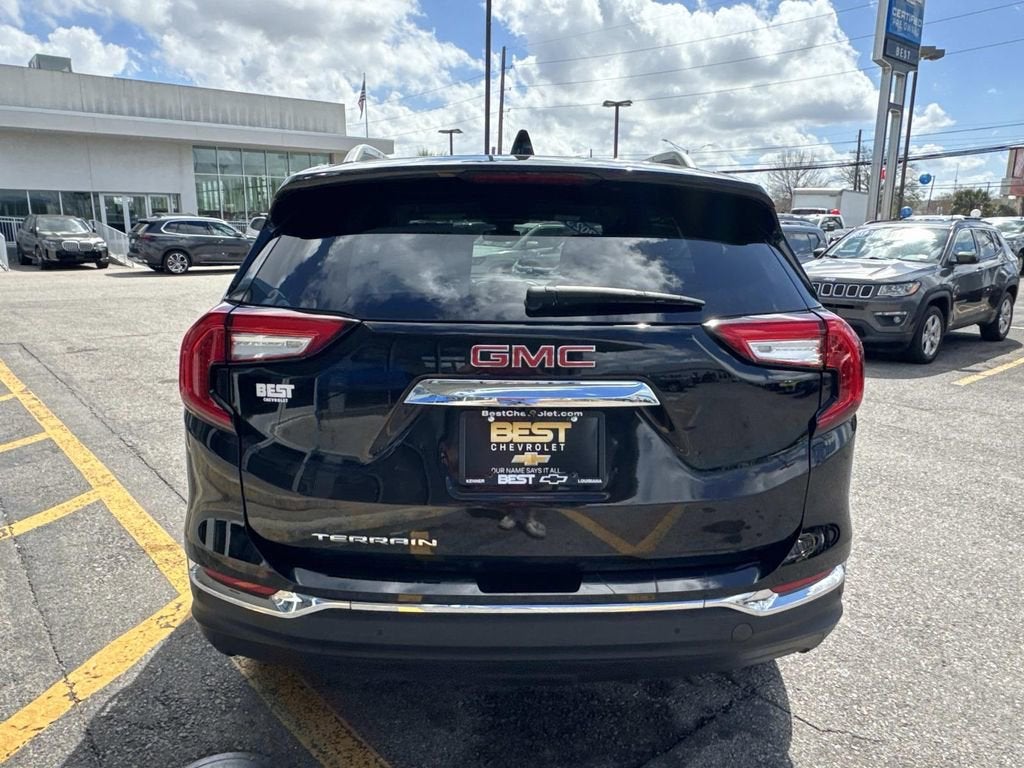 2023 GMC Terrain SLT