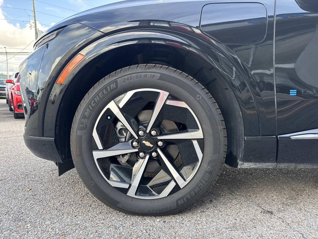 2025 Chevrolet Equinox EV LT