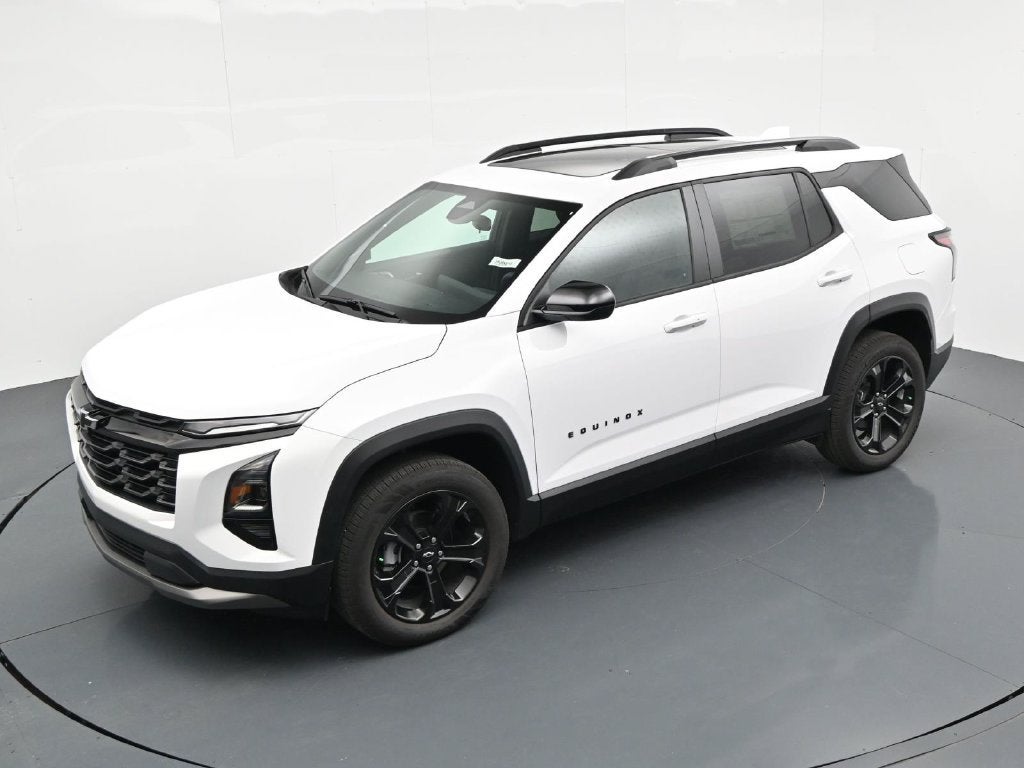 2027 Chevrolet Equinox LT - Photo 17