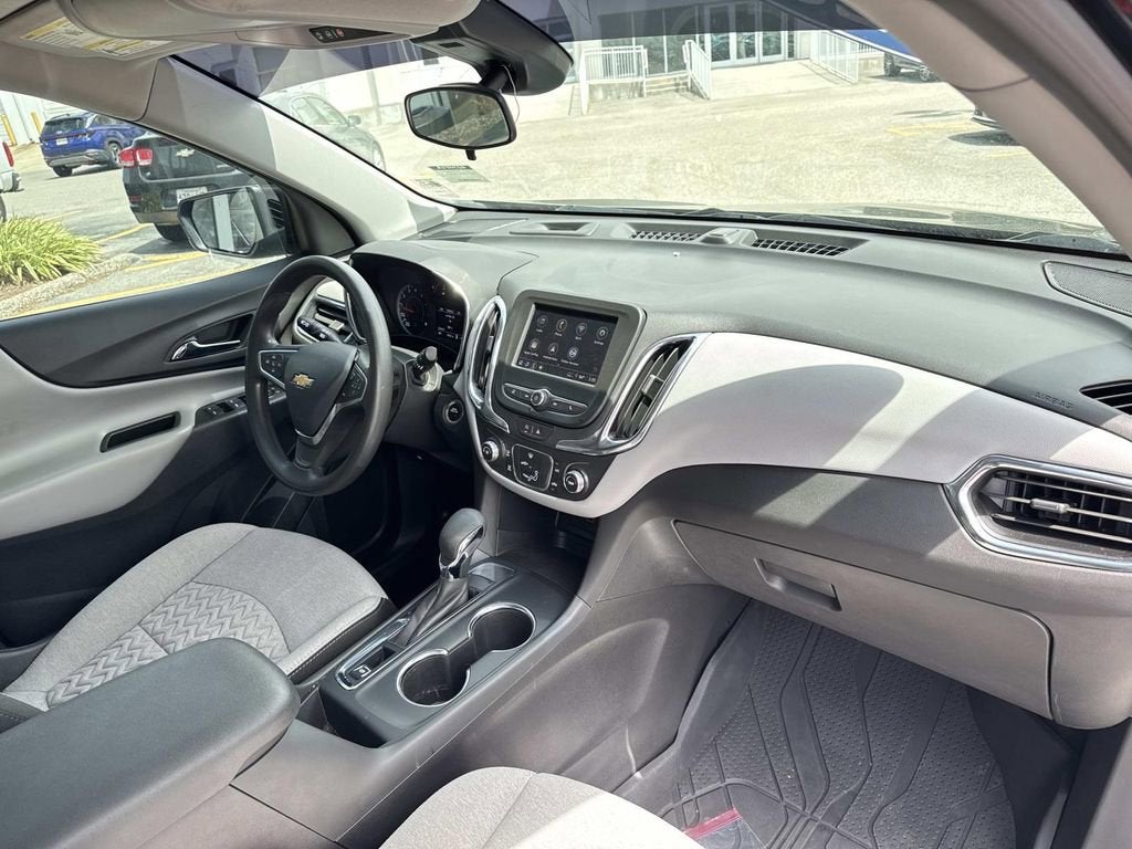 2023 Chevrolet Equinox LS